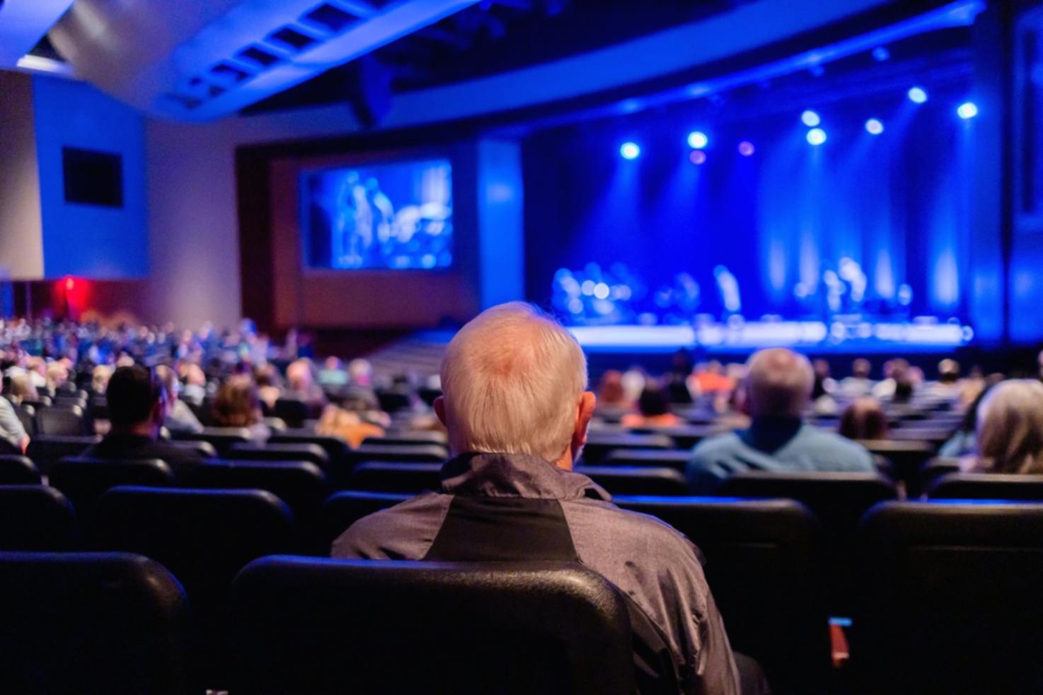 Учасники майстер-класу під час практичної підготовки до прослуховування